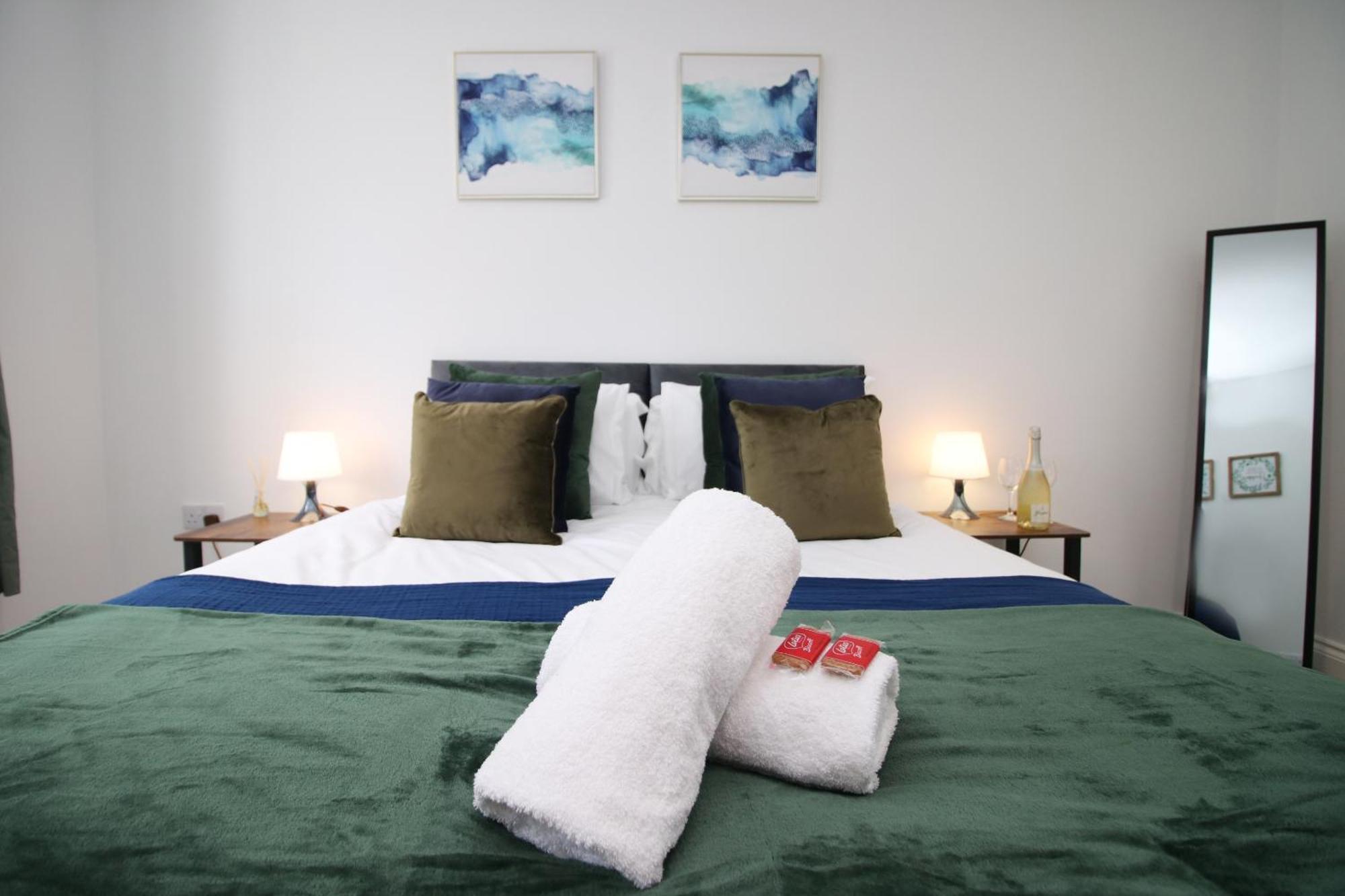 Apartment Casa Di Pietra - Centre With Patio, Free Private Parking
