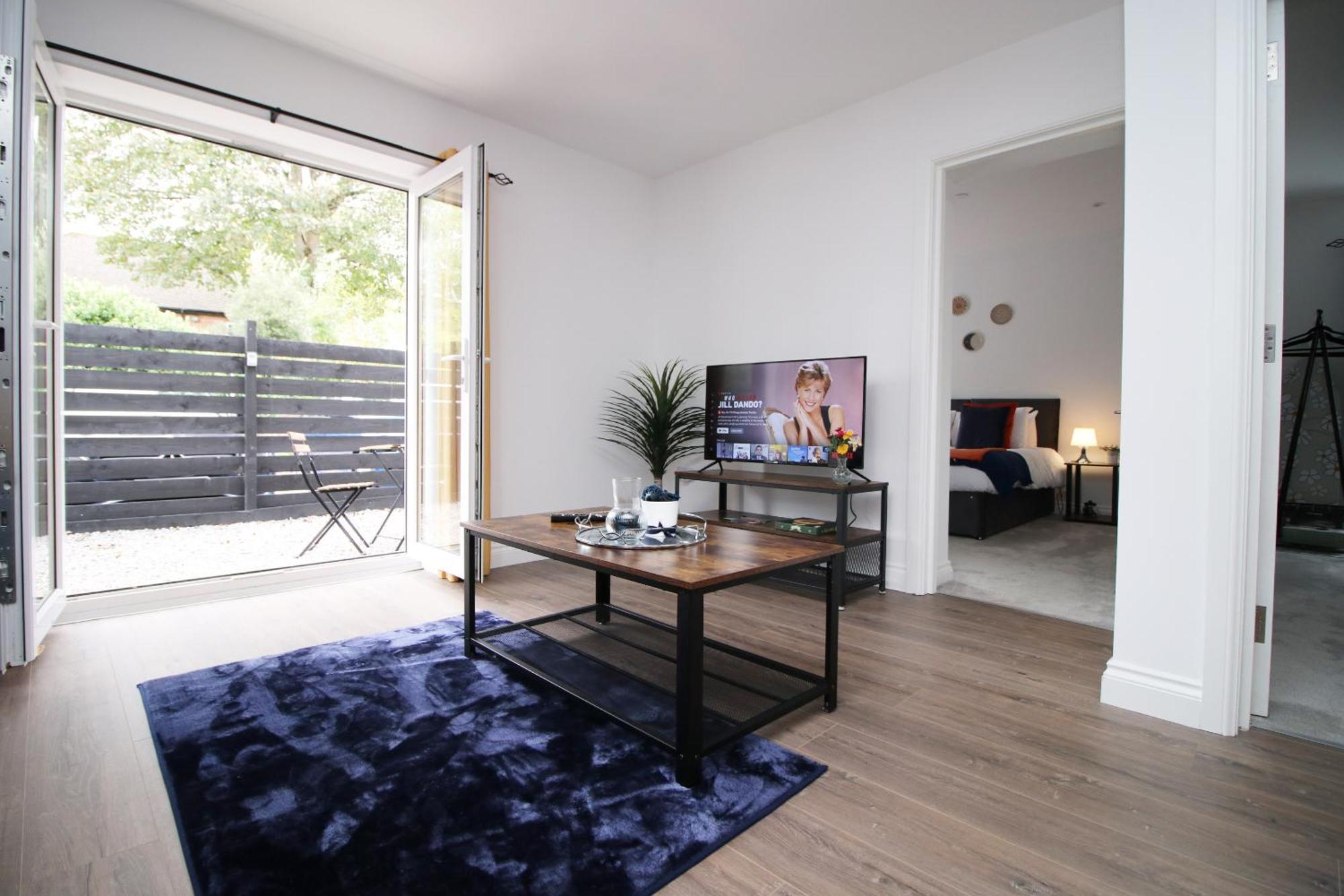 Apartment Casa Di Pietra - Centre With Patio, Free Private Parking *
