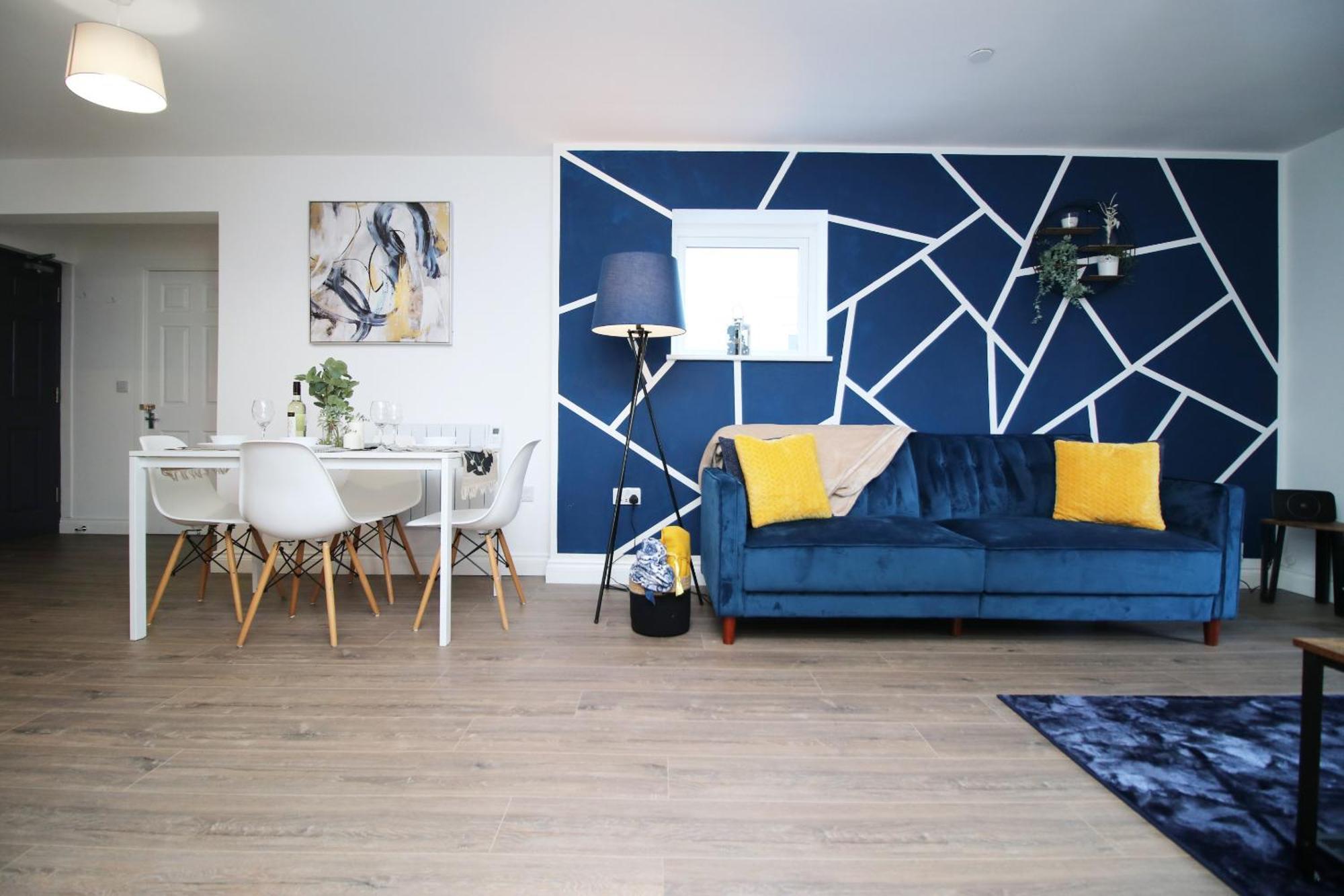 Casa Di Pietra - Centre With Patio, Free Private Parking * Cardiff